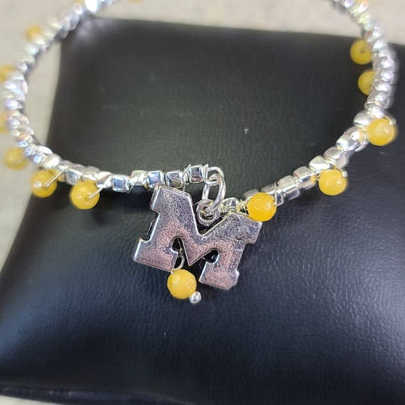 MISSOURI Team BRACELET. Silver/Yellow. ADJUSTABLE - Picture 2 of 8